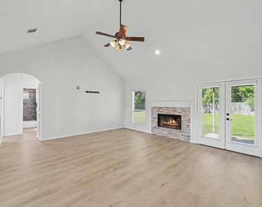 12961 Pelican Boulevard - Photo Thumbnail 6