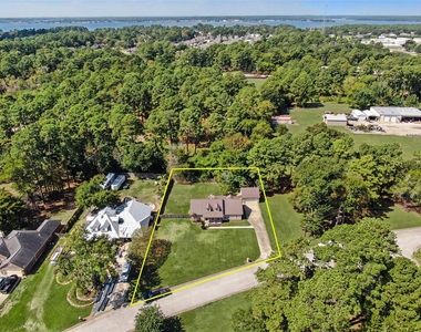 12961 Pelican Boulevard - Photo Thumbnail 19