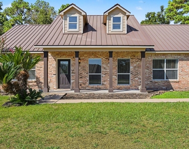 12961 Pelican Boulevard - Photo Thumbnail 3