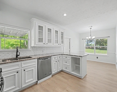 12961 Pelican Boulevard - Photo Thumbnail 8