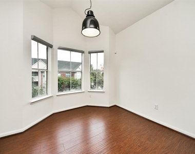 1330 Old Spanish Trail - Photo Thumbnail 9
