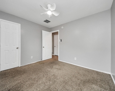 14707 Country Rose Lane - Photo Thumbnail 16