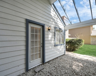8510 Pine Falls Drive - Photo Thumbnail 24