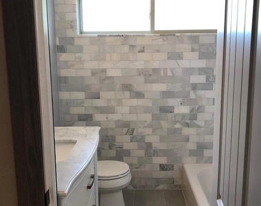 3206 Jarvis Street - Photo Thumbnail 2