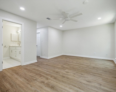 6727 Belmont Street - Photo Thumbnail 11