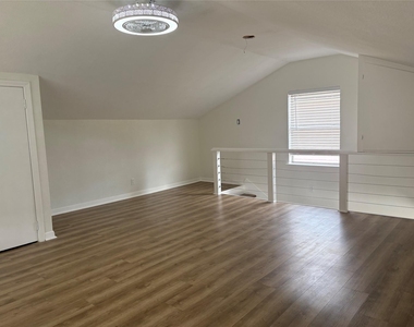 5325 Avenue R 1/2 - Photo Thumbnail 17