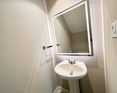 19310 Chickory Valley Drive - Photo Thumbnail 20