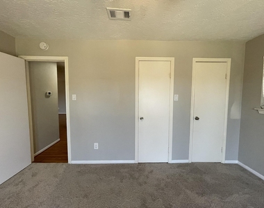 930 Grand Junction Drive - Photo Thumbnail 11