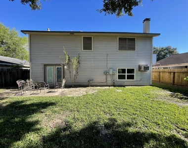 930 Grand Junction Drive - Photo Thumbnail 16