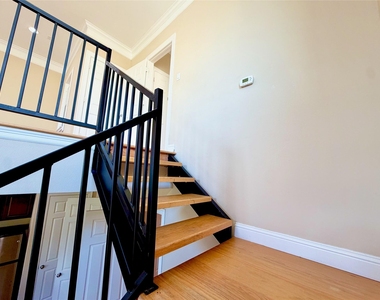 314 W Bell Street - Photo Thumbnail 19