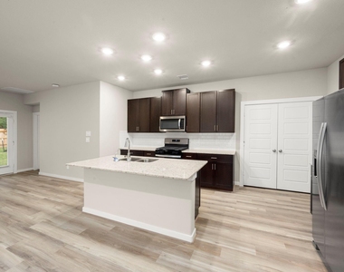 18733 Timber Glen Drive - Photo Thumbnail 10