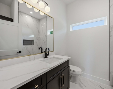 3211 Market Street - Photo Thumbnail 12
