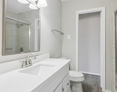 9114 Kempwood Drive - Photo Thumbnail 14