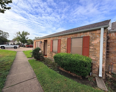 8808 Wilcrest Drive - Photo Thumbnail 1
