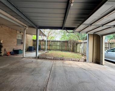 8808 Wilcrest Drive - Photo Thumbnail 20