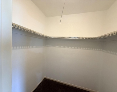 8808 Wilcrest Drive - Photo Thumbnail 13