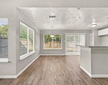 23927 Tayloe House Lane - Photo Thumbnail 6