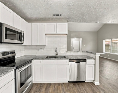 23927 Tayloe House Lane - Photo Thumbnail 9