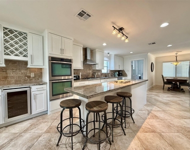 5454 Imogene Street - Photo Thumbnail 3