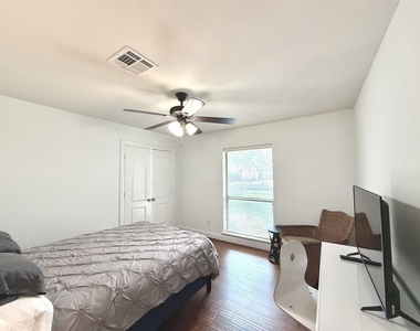 5454 Imogene Street - Photo Thumbnail 19
