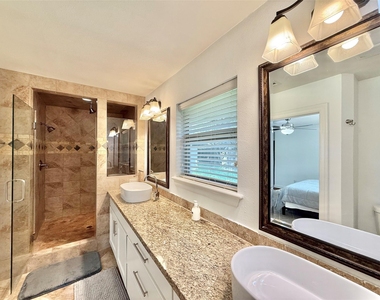5454 Imogene Street - Photo Thumbnail 11