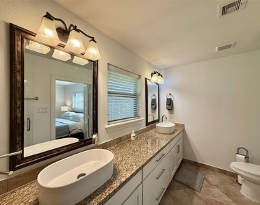 5454 Imogene Street - Photo Thumbnail 12