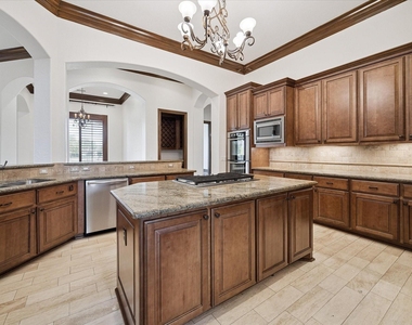 11726 Montmarte Boulevard - Photo Thumbnail 12