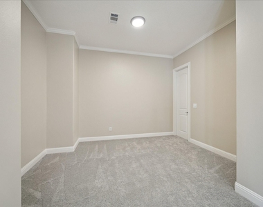 11726 Montmarte Boulevard - Photo Thumbnail 22