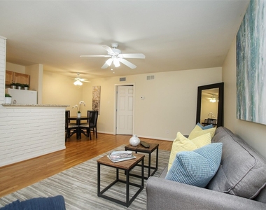 2212 Morse - Photo Thumbnail 3