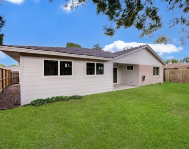 2315 Green Knoll Drive - Photo Thumbnail 40