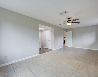 2315 Green Knoll Drive - Photo Thumbnail 31