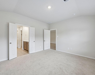 383 Sunrise Ranch Drive - Photo Thumbnail 13