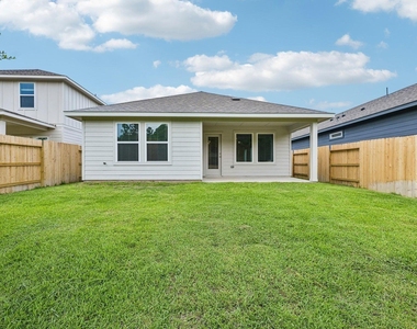383 Sunrise Ranch Drive - Photo Thumbnail 22