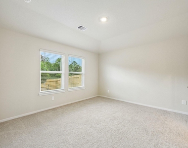 383 Sunrise Ranch Drive - Photo Thumbnail 12