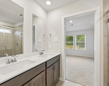 383 Sunrise Ranch Drive - Photo Thumbnail 18