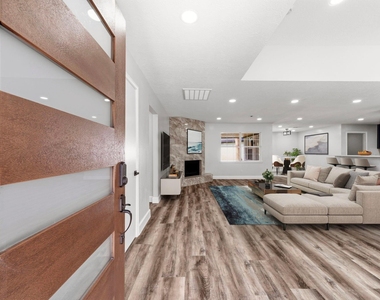 5411 Ariel Street - Photo Thumbnail 2