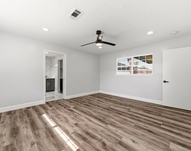 5411 Ariel Street - Photo Thumbnail 39