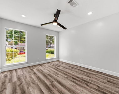 5411 Ariel Street - Photo Thumbnail 40