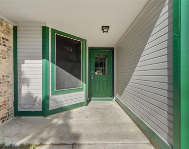 2716 2nd Avenue N - Photo Thumbnail 1