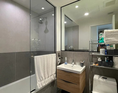 179 North 7th Street - Photo Thumbnail 10