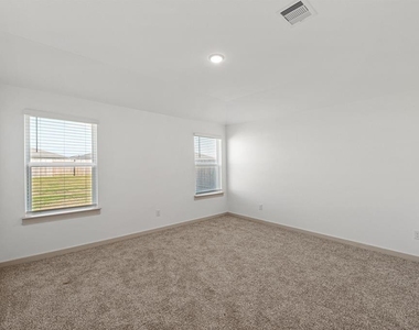 7910 Duck Ponds Place - Photo Thumbnail 8