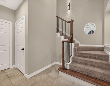 4229 Bettis Drive - Photo Thumbnail 2