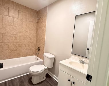 2619 Canfield Street - Photo Thumbnail 4