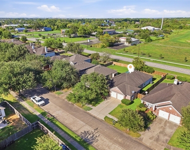 872 Rock Harbor Lane - Photo Thumbnail 32