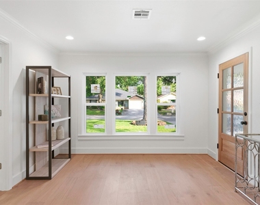 2210 Wakefield Drive - Photo Thumbnail 14