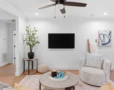2210 Wakefield Drive - Photo Thumbnail 21
