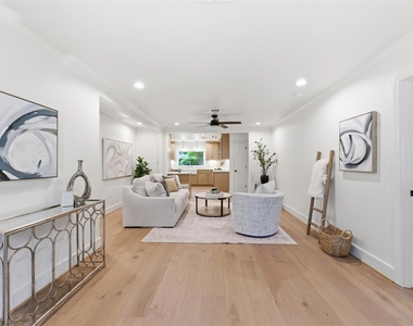 2210 Wakefield Drive - Photo Thumbnail 11