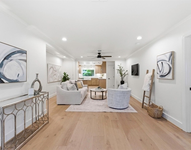 2210 Wakefield Drive - Photo Thumbnail 12