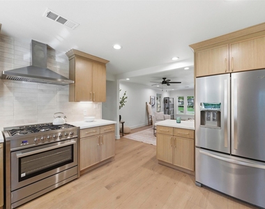 2210 Wakefield Drive - Photo Thumbnail 33
