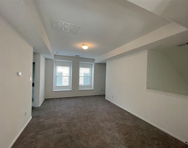 308 Tangle Birch Court - Photo Thumbnail 17